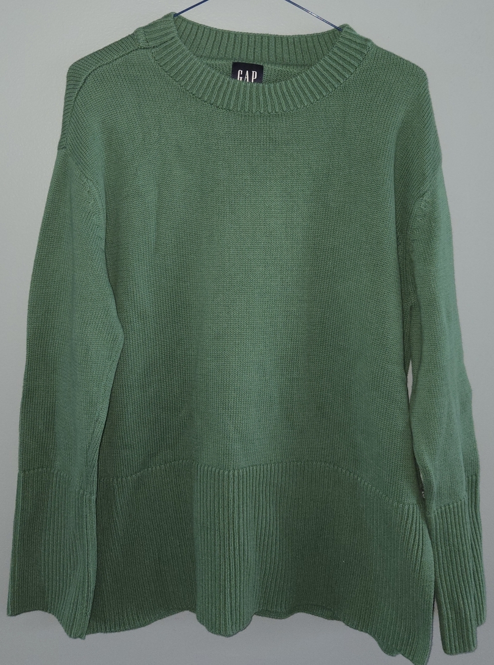GAP Soft Green Crewneck Sweater - Women's Small